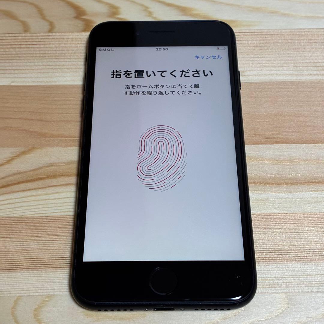 バッテリー新品　iPhoneSE第3世代64GB SIMフリー