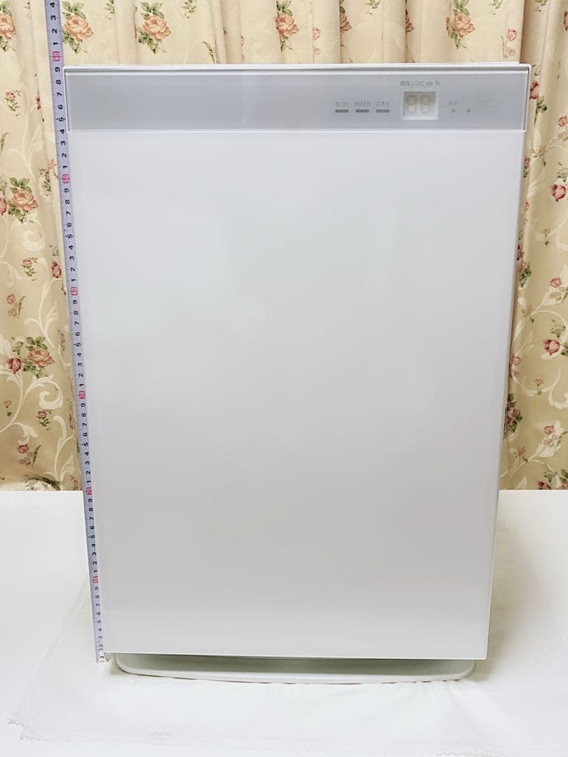 ダイキン 空気清浄機ACK70W-W 加湿機能付き　ホワイト　動作確認済み