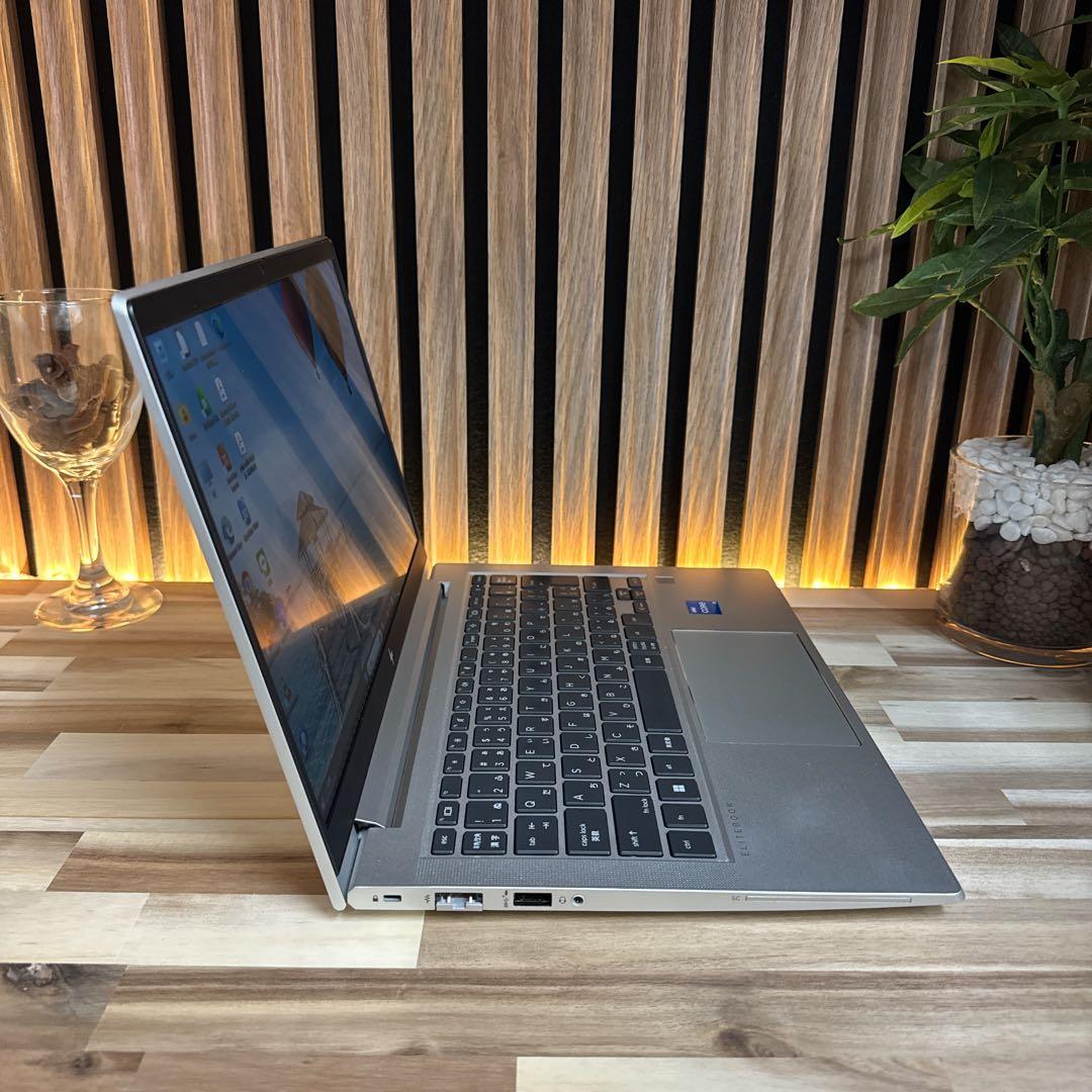 おすすめ‼️HP Elitebook☘️12世代☘️メモリ16GB☘️人気ノートパソコン