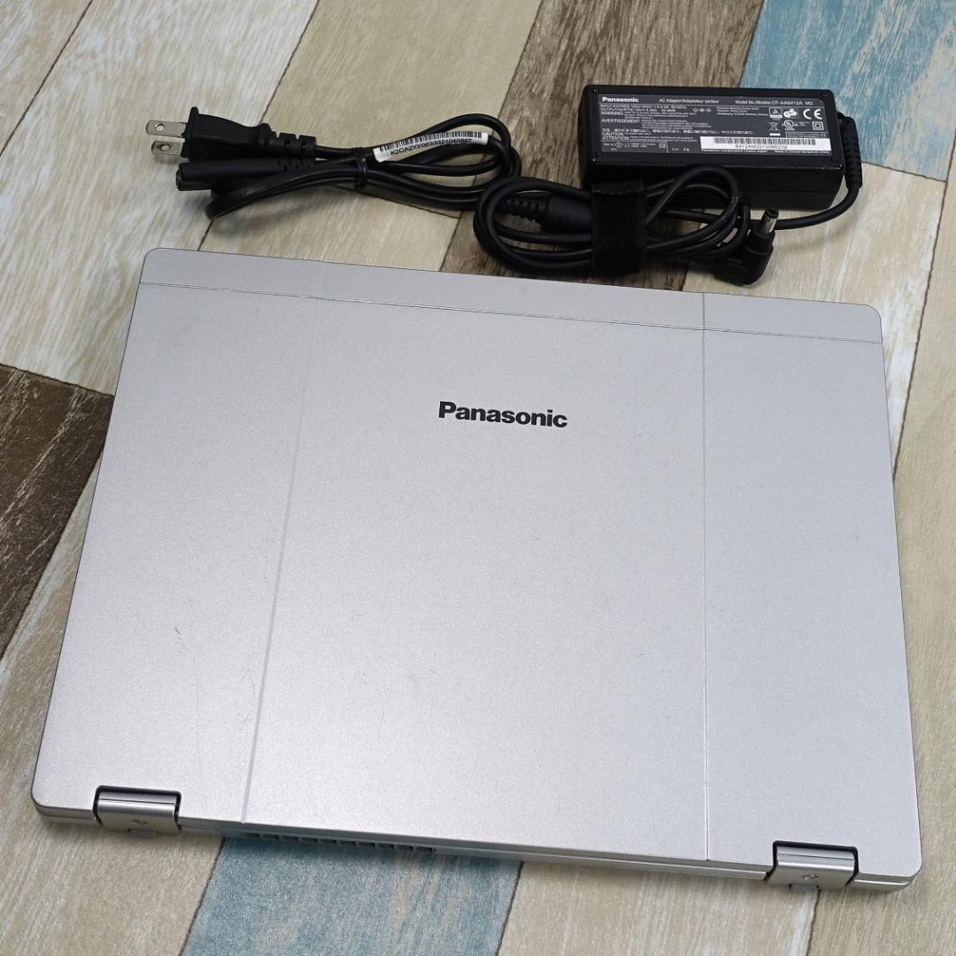 タッチパネル液晶で３６０°くるっと回る２イン１モバイル★１０世代コアｉ７★日本製