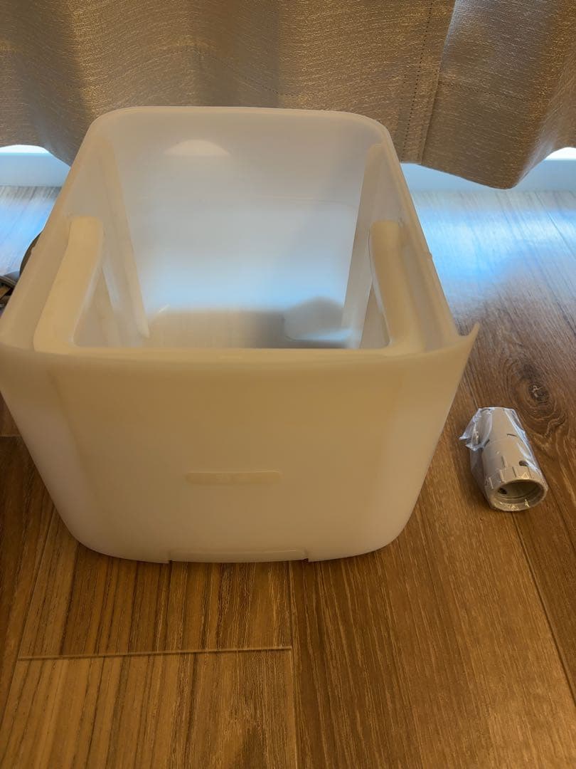 シャープ　加湿器　HV-P55-W