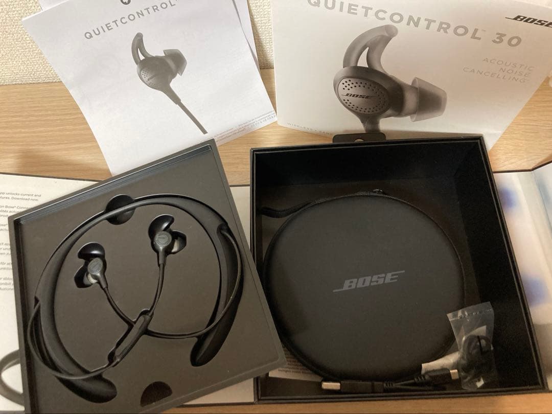 イヤホン BOSE QuietControl 30