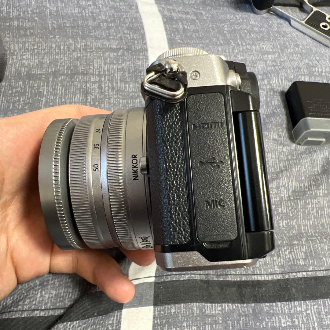 Nikon Z fc ミラーレス一眼カメラ 16-50レンズキット