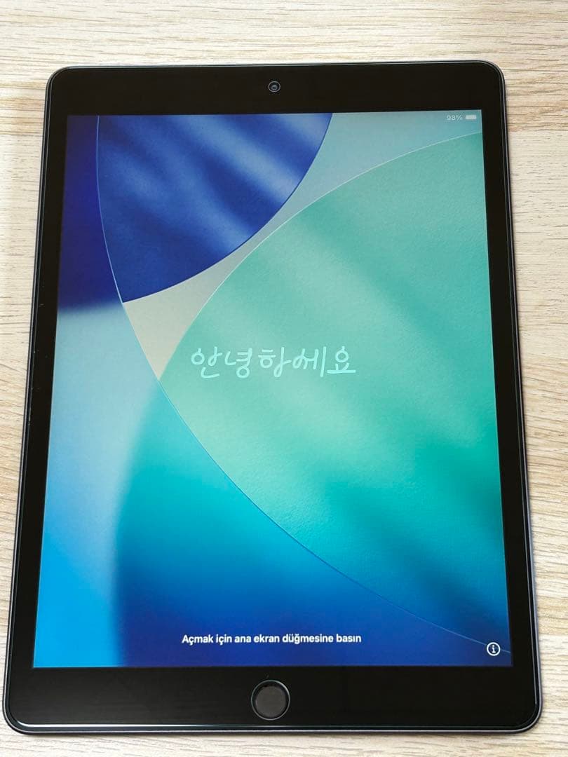 【美品／電池100%】iPad 第8世代 128GB スペースグレー ケース付き