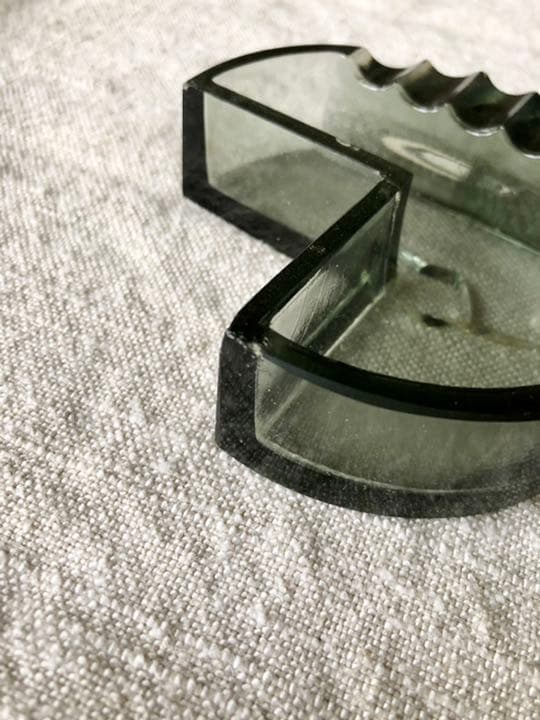 【アンティーク／ジャンク品】タバコとマッチ置き場、灰皿のセット（日本）