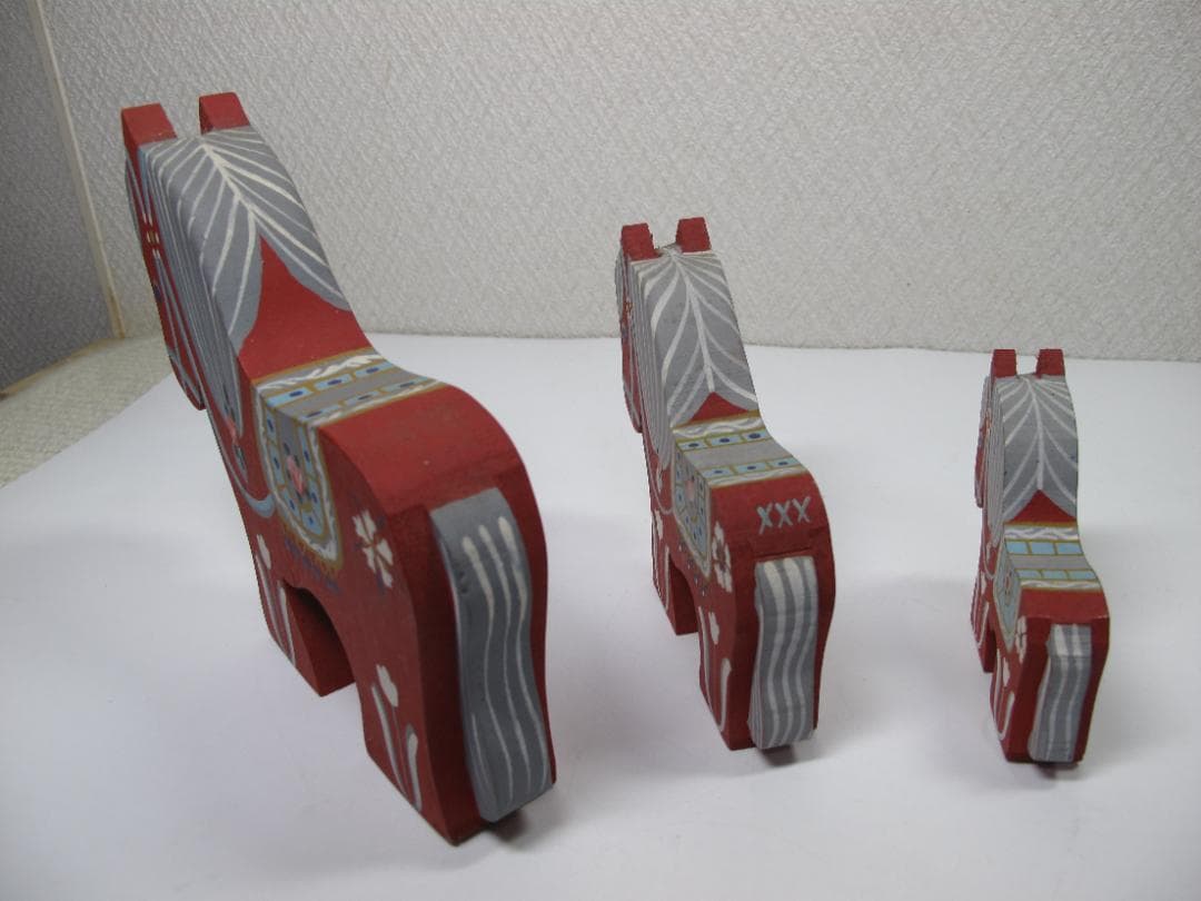 デンマーク　手描木製　スカンジナビア民芸品　３体　インテリア装飾　ビンテージ品