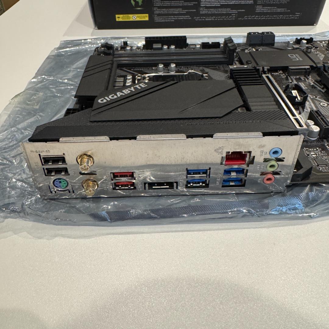 【美品】GIGABYTE　Z590　UD　AC / 動作確認済み / WIFI有