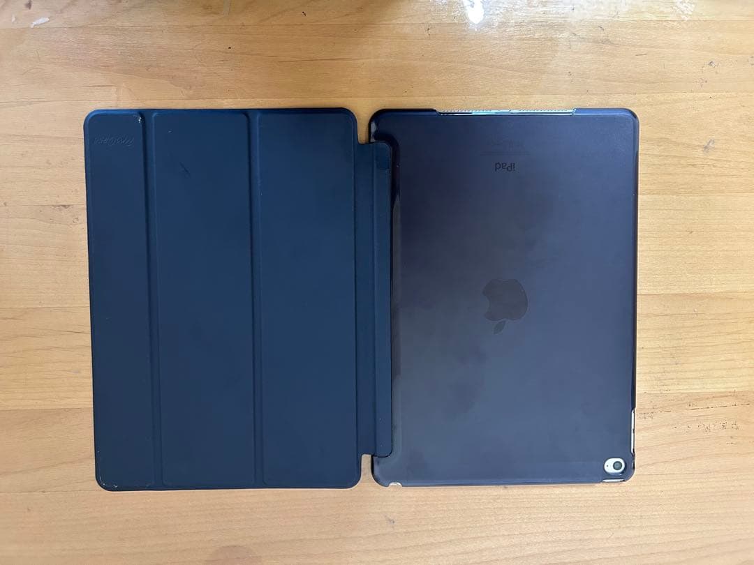 Apple iPad Air 2 64GB cellularモデル