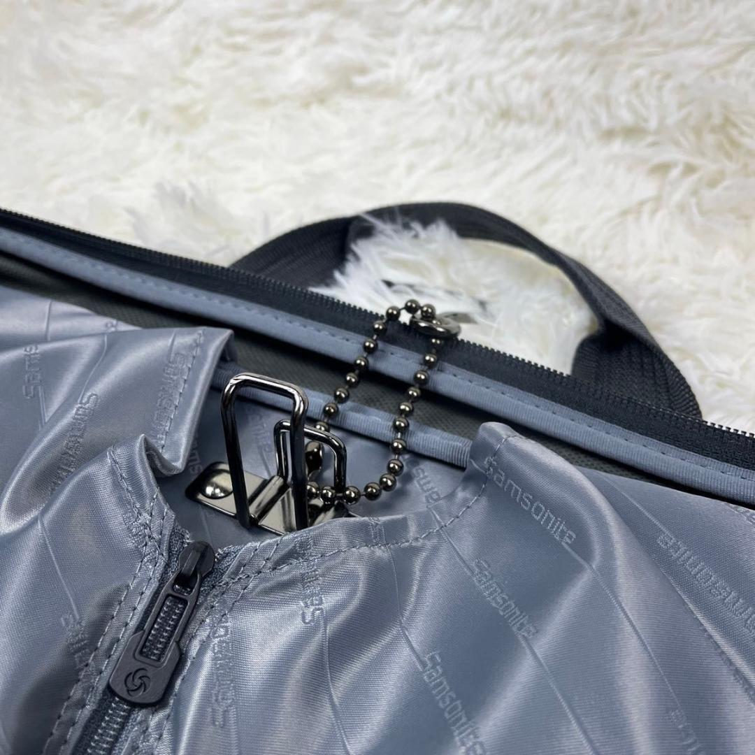【新品タグ付】Samsonite サムソナイト ワールドトラベラー ガーメント