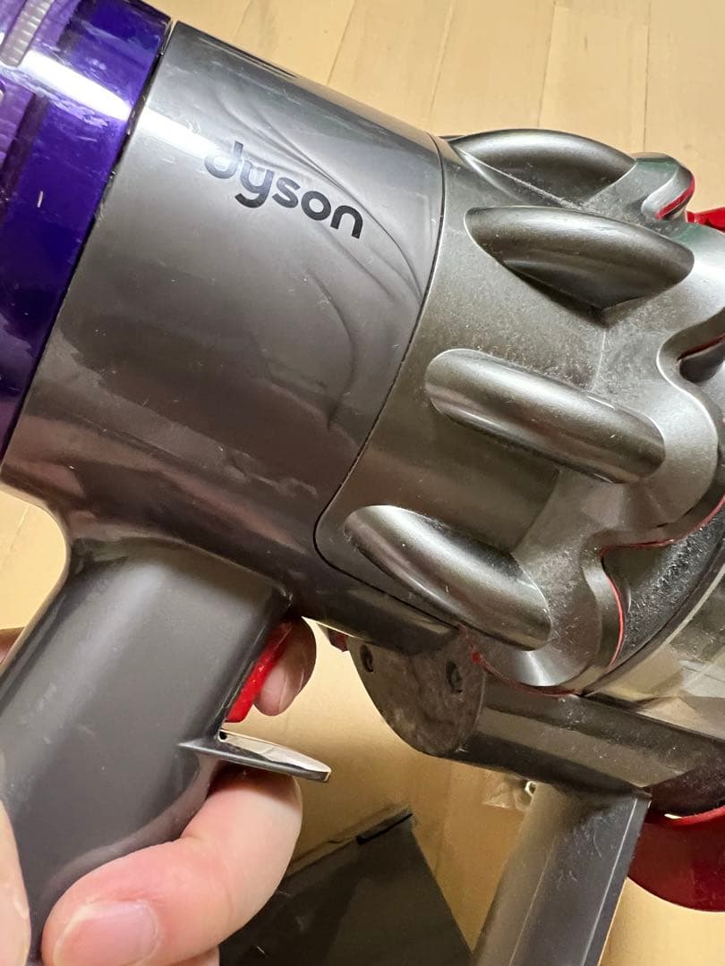 ジャンクDyson V11 Fluffy SV14 FF 山崎実業スタンド付き