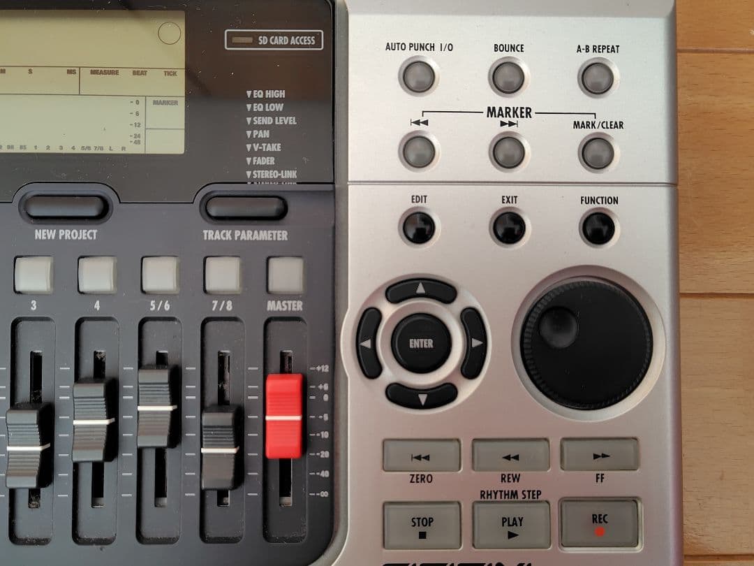 ZOOM MRS-8 マルチトラックレコーダーMTR