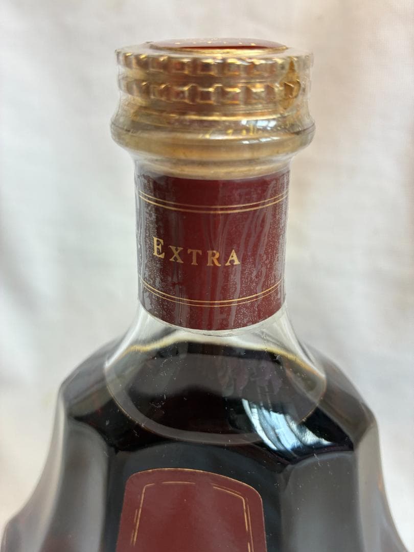 p*f様 希少 ヘネシー コニャック エクストラ 700ml 旧クリアボトル