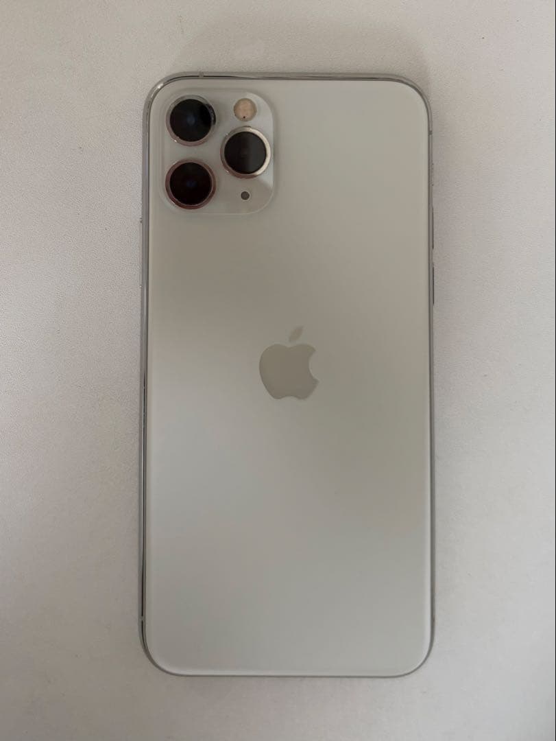 iPhone 11 pro 64GB シルバー