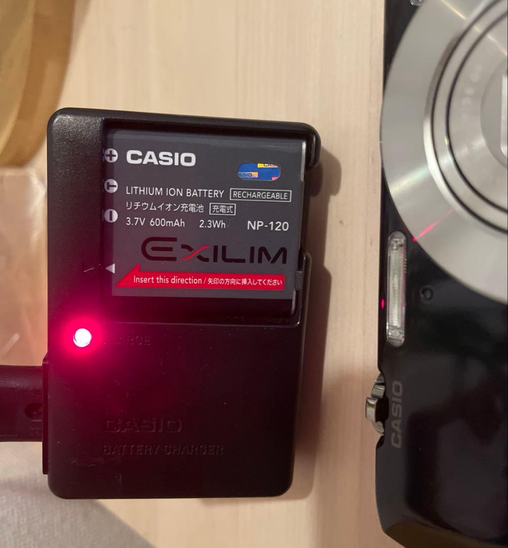 K*u様 CASIO EXILIM コンパクトデジタルカメラ