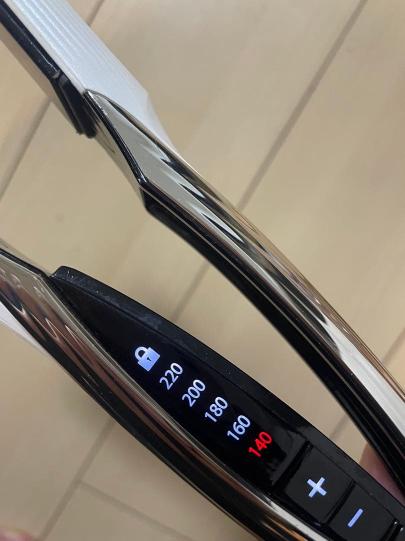 リファ ストレートアイロン RE-AC02A 2022年製