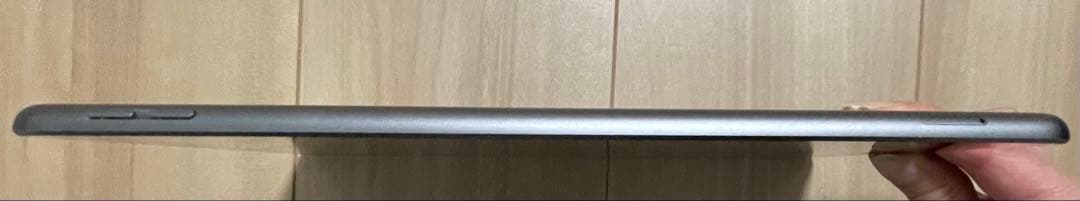 iPad8 128GB wifi セルラー スペースグレー 充電器&ケーブル&箱