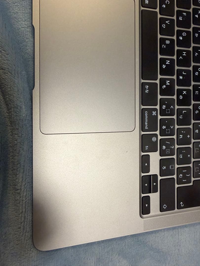 MacBook Air M1チップ 13インチ　8GB 256GB