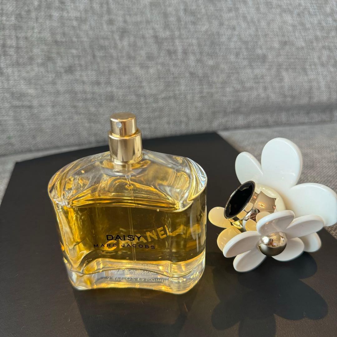 MARC JACOBS デイジー オードトワレ 100ML