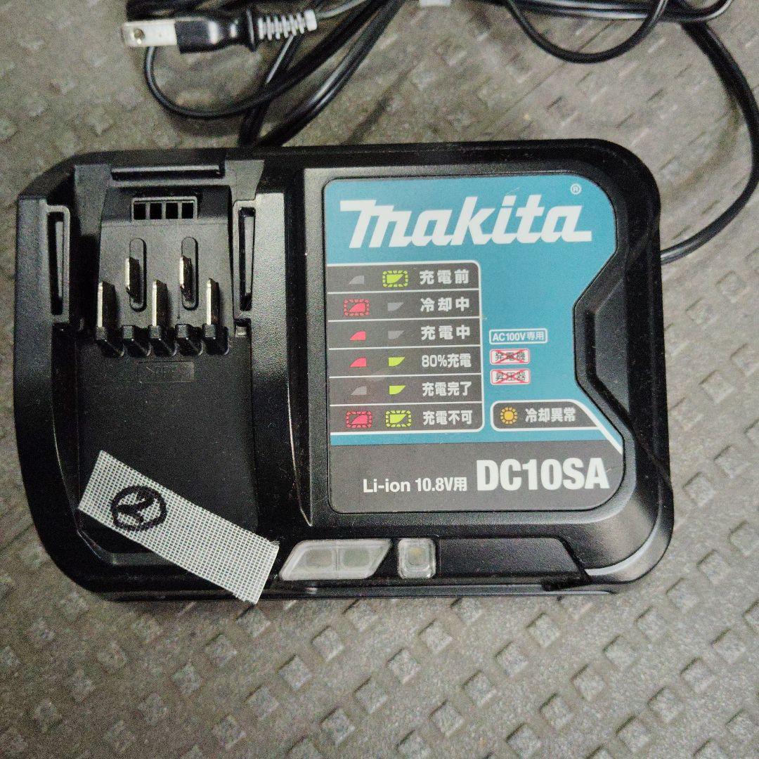 値下げ　マキタ 掃除機　　②