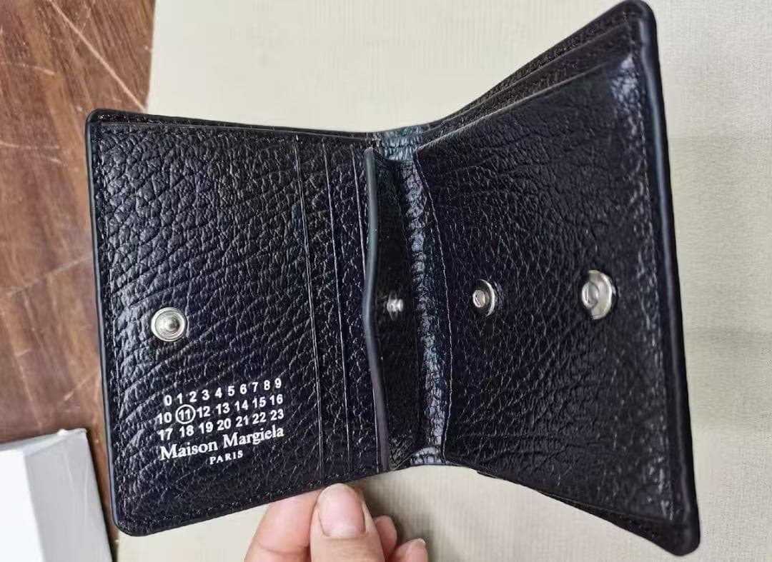 二つ折り財布 Maison m6 11x9x2cm