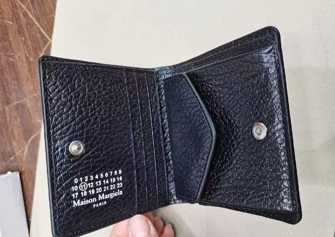 二つ折り財布 Maison m6 11x9x2cm