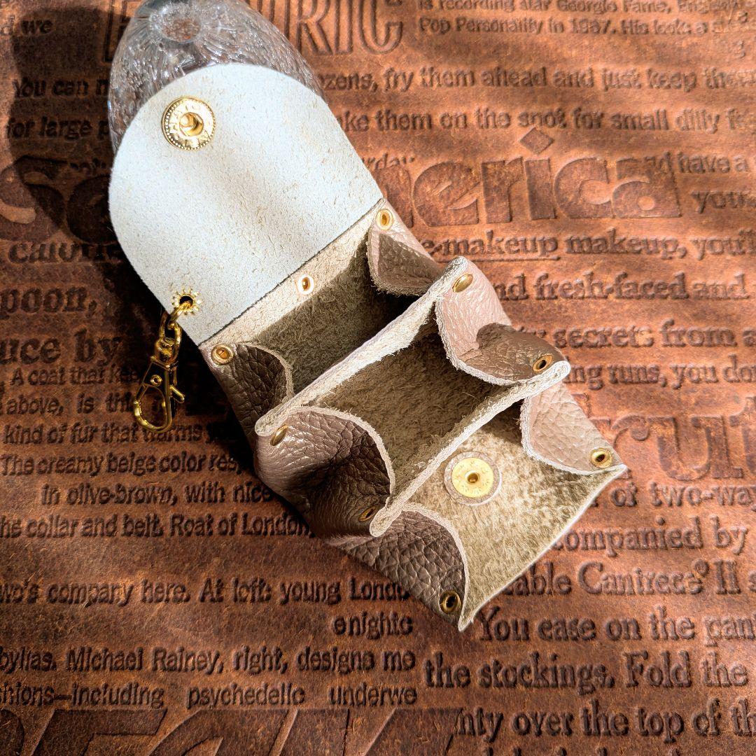 現価格ラスト №：173＊本革のちっちゃなちっちゃなアコーディオンキーホルダー＊