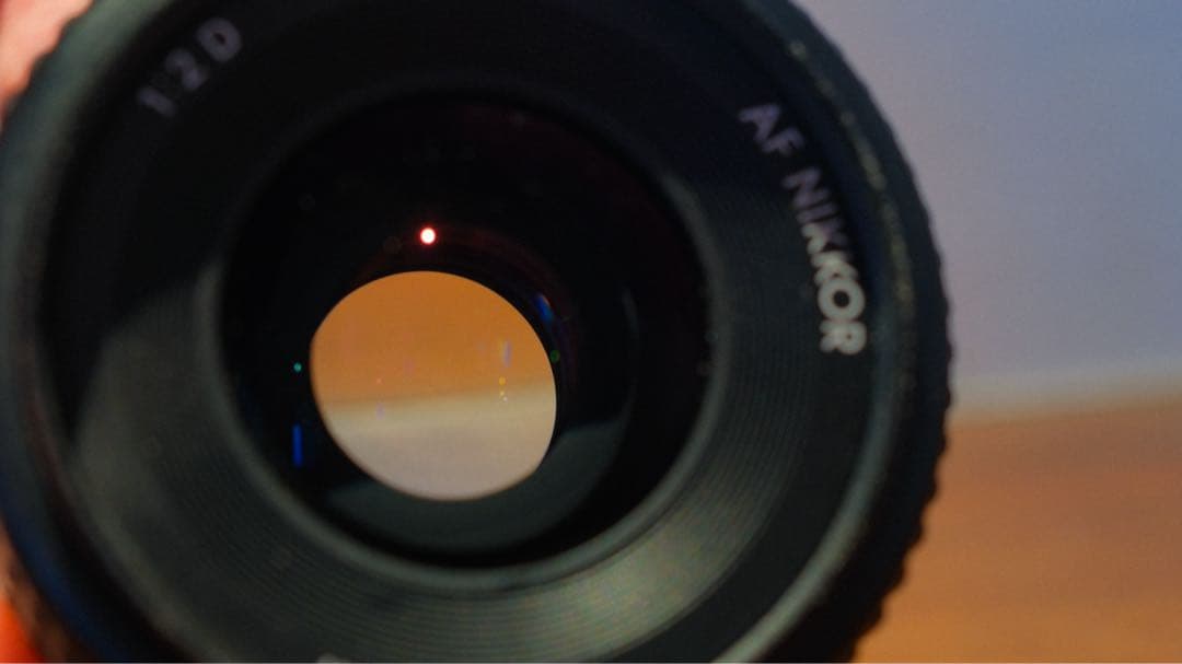 AF NIKKOR 35mm f/2D レンズ