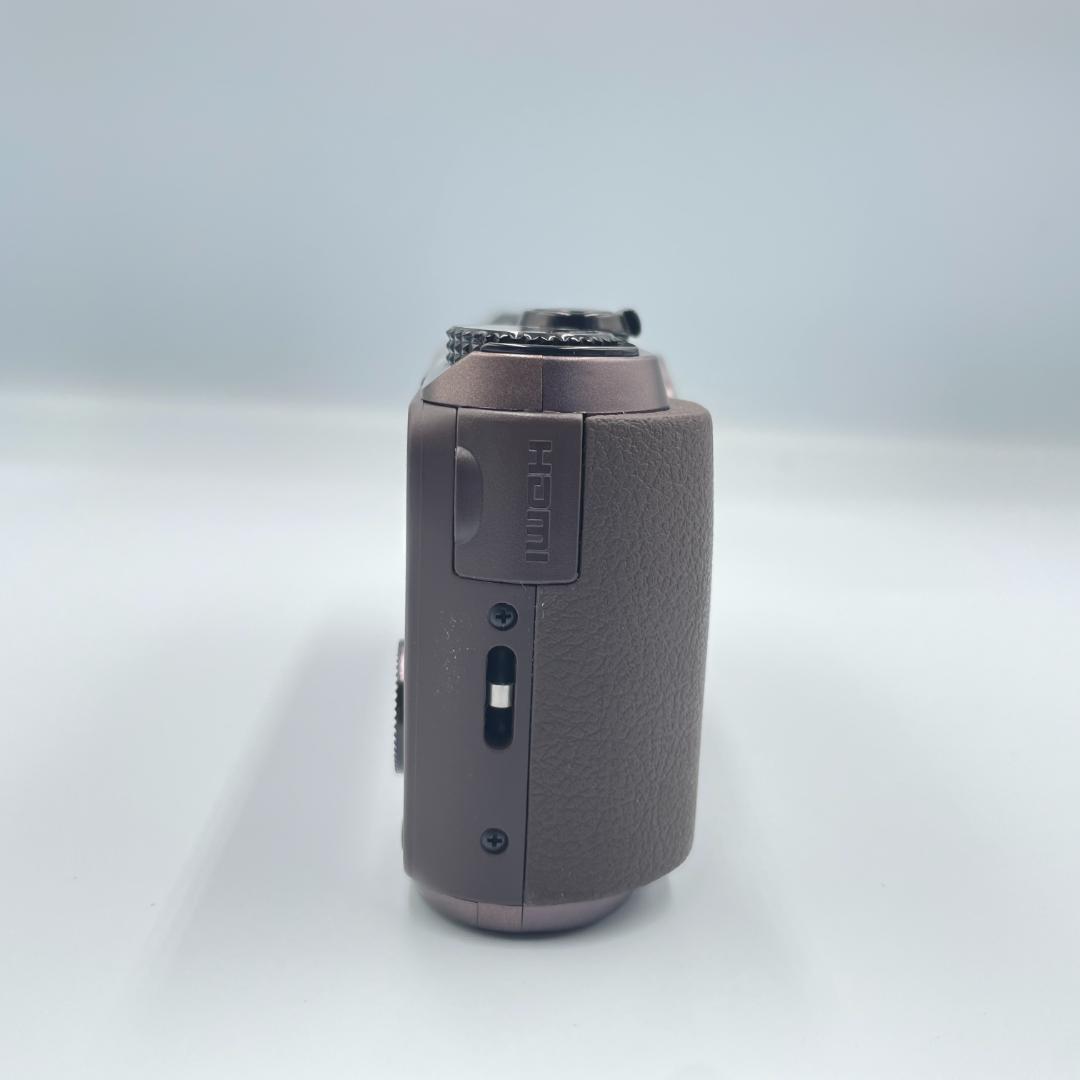 【ほぼ未使用・転送特典無料】SONY cyber-shot DSC-HX30V