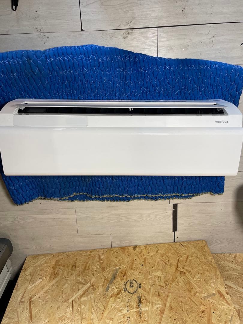 2023年製 TOSHIBA エアコン RAS-K401AXKS 4.0kw