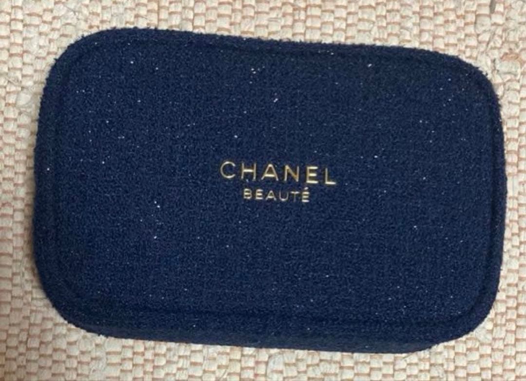 CHANEL シャネル　リップ　アンド　ハンド　ケアセット