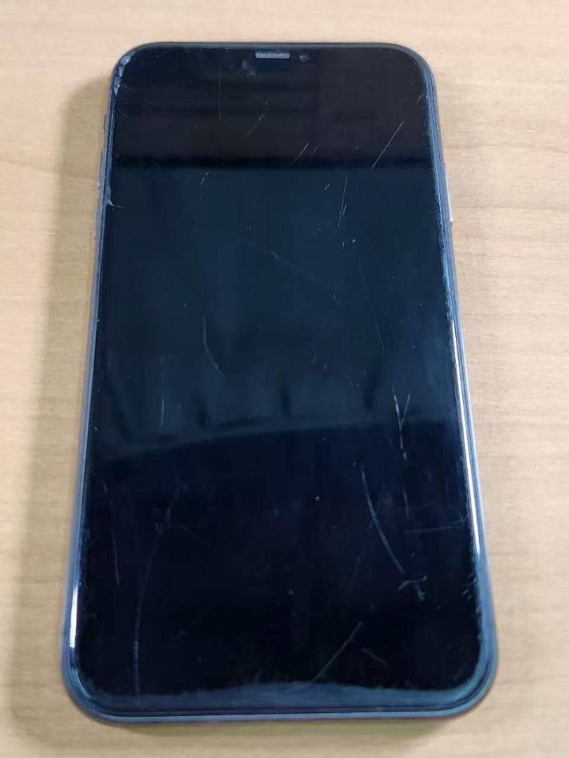 031900M iPhone 11 A2221 128GB ジャンク