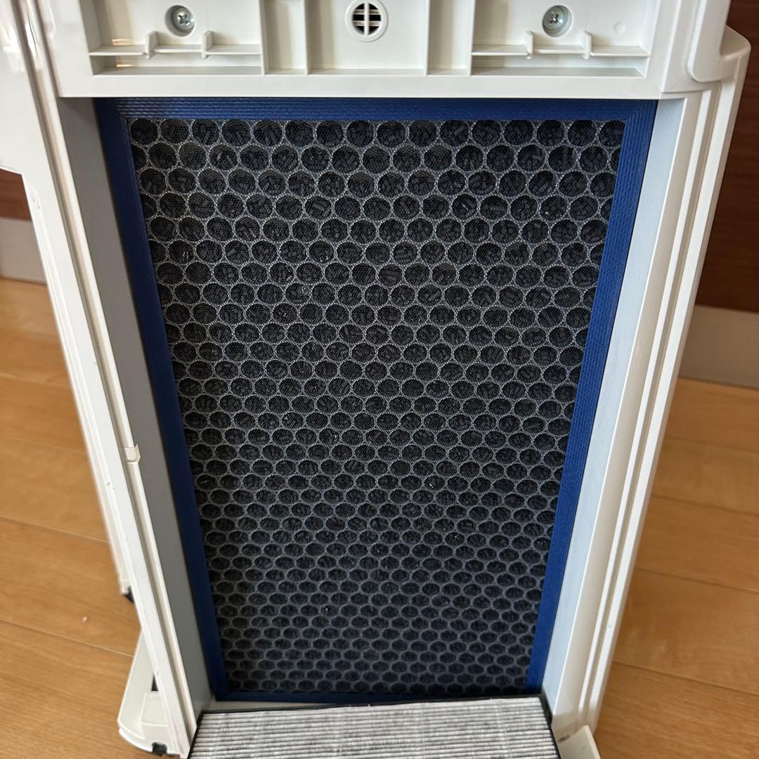 ③ SHARP 加湿空気清浄機 KC-J500Y-W　プラズマクラスター
