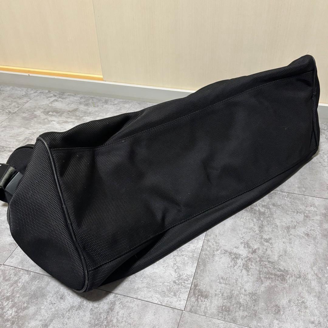 “ISSEY MIYAKE イッセイミヤケ　90s ボストンバッグ　黒　ブラック