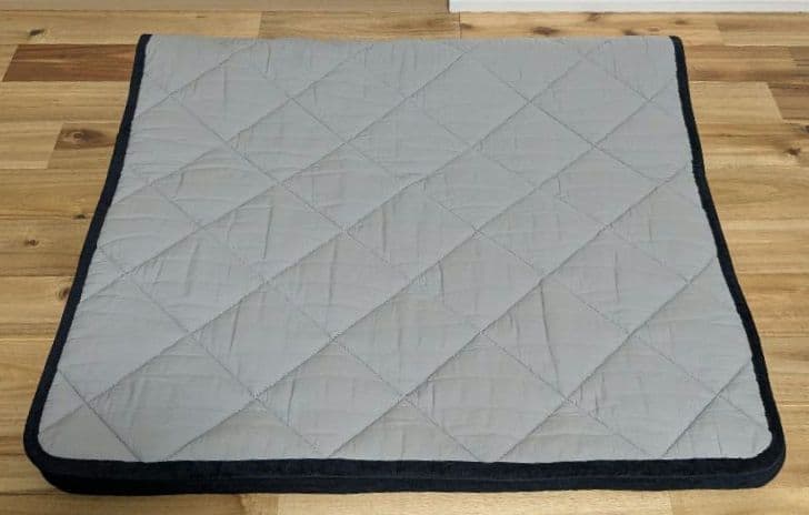 【中古美品】YOSAカーリスマット　75✕140cmサイズ　収納ケース付き