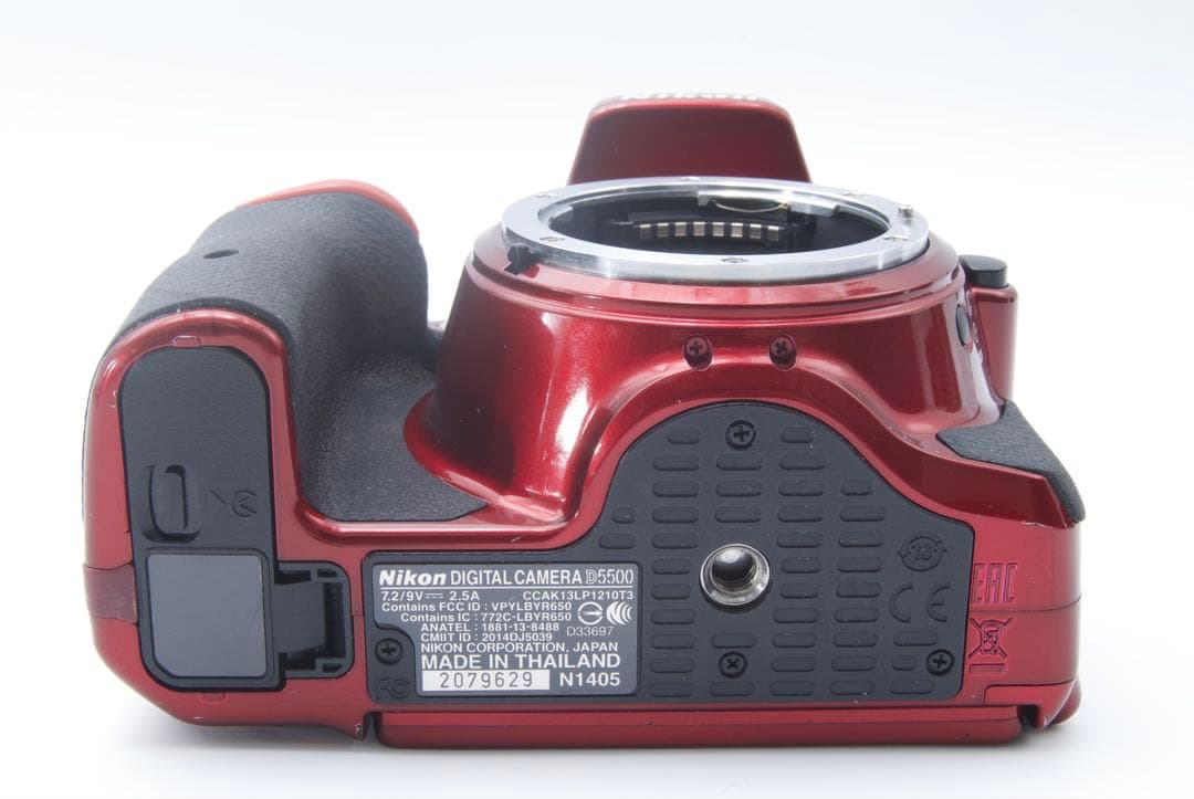 Nikon D5500 標準レンズキット　一眼レフ　赤　スマホ転送　手ぶれ補正