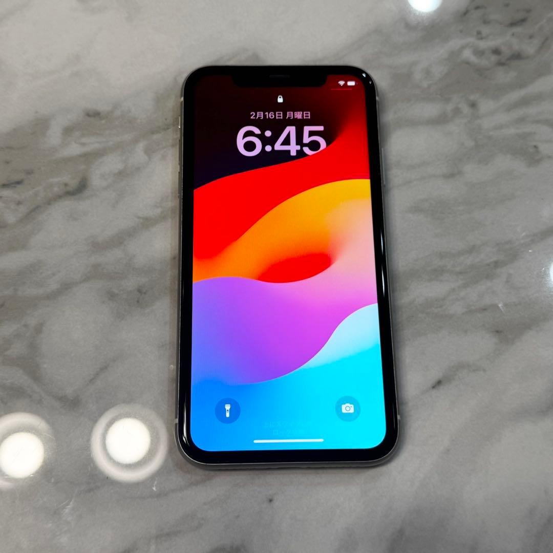 Apple iPhone 11 128GB ホワイト