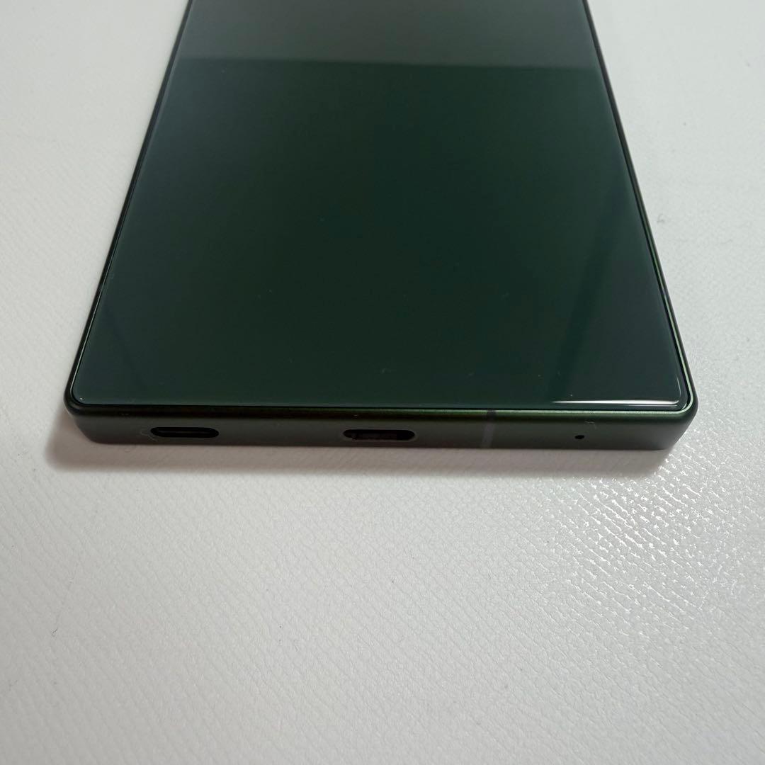 超美品 AQUOS R9 256GB docomo SIMフリー