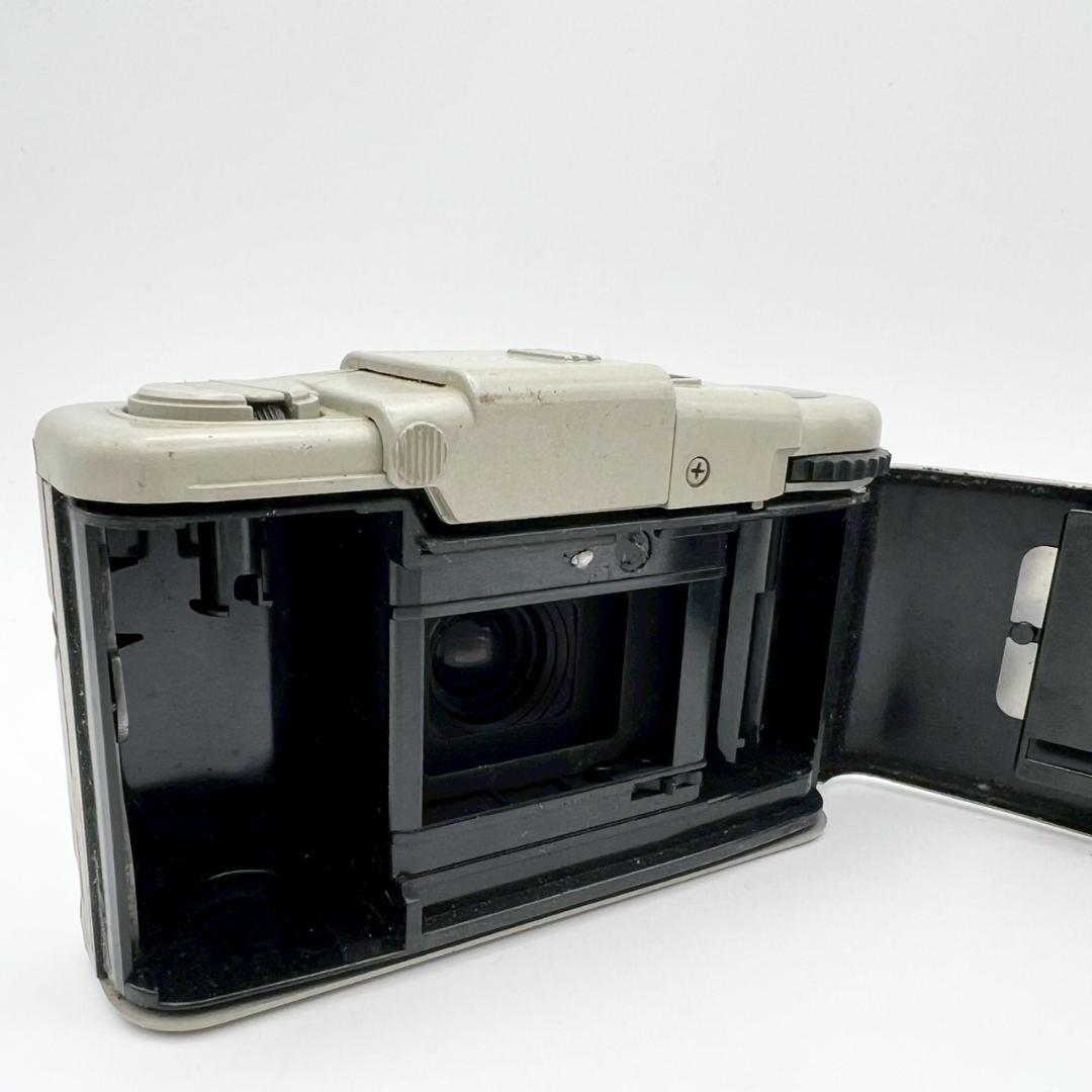 【動作品】OLYMPUS XA2 グレー コンパクト 単焦点 フィルム A11