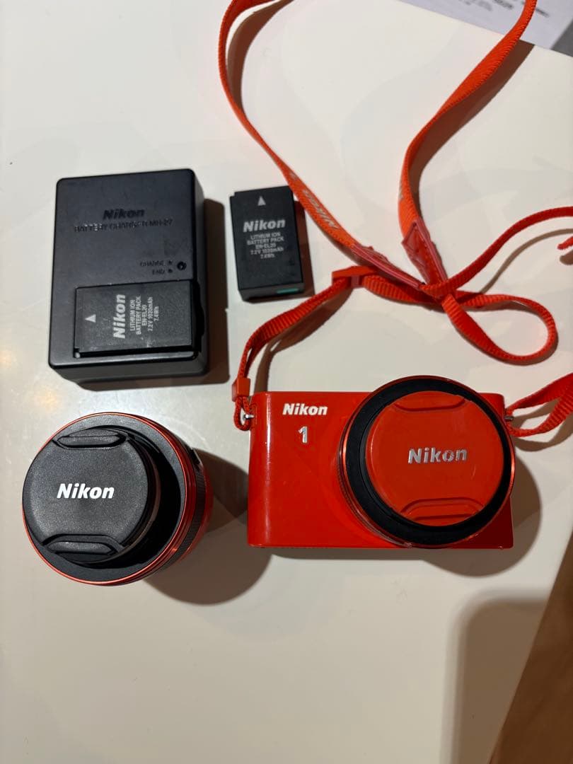 【ジャンク】希少カラー　Nikon 1 J2 オレンジ　カメラ　レンズセット