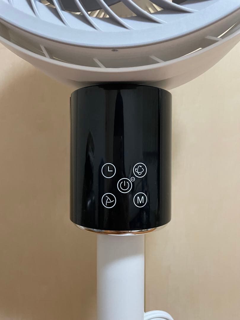【美品】360度首振り扇風機 サーキュレーター ホワイト AIスマート風量調整