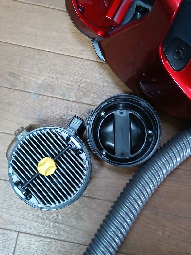 東芝 2022年製 トルネオ ミニ サイクロン掃除機 クリーナー レッド