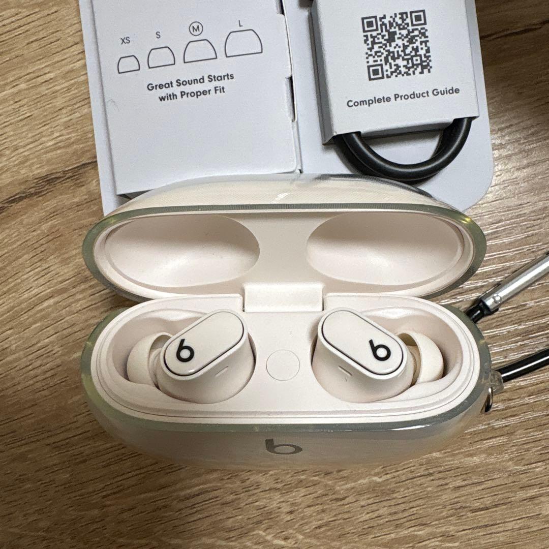 Beats Studio Buds+ ホワイト 充電ケース付き