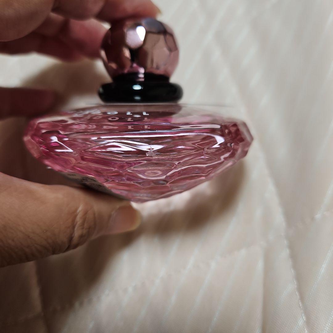 廃盤 Yves Saint Laurent BABYDOLL 50ml