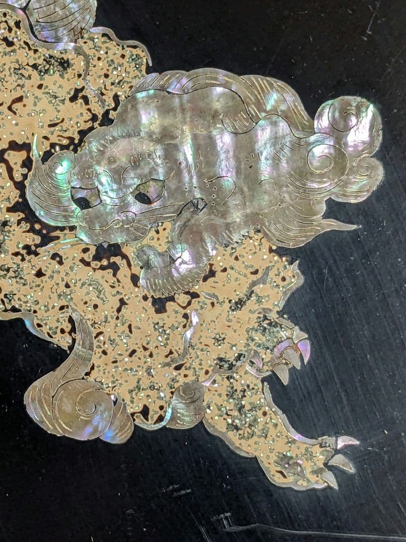 ♦希少！ 書画 掛け軸 骨董品 開運 縁起物 獅子図文 極細密 螺鈿細工 工芸品