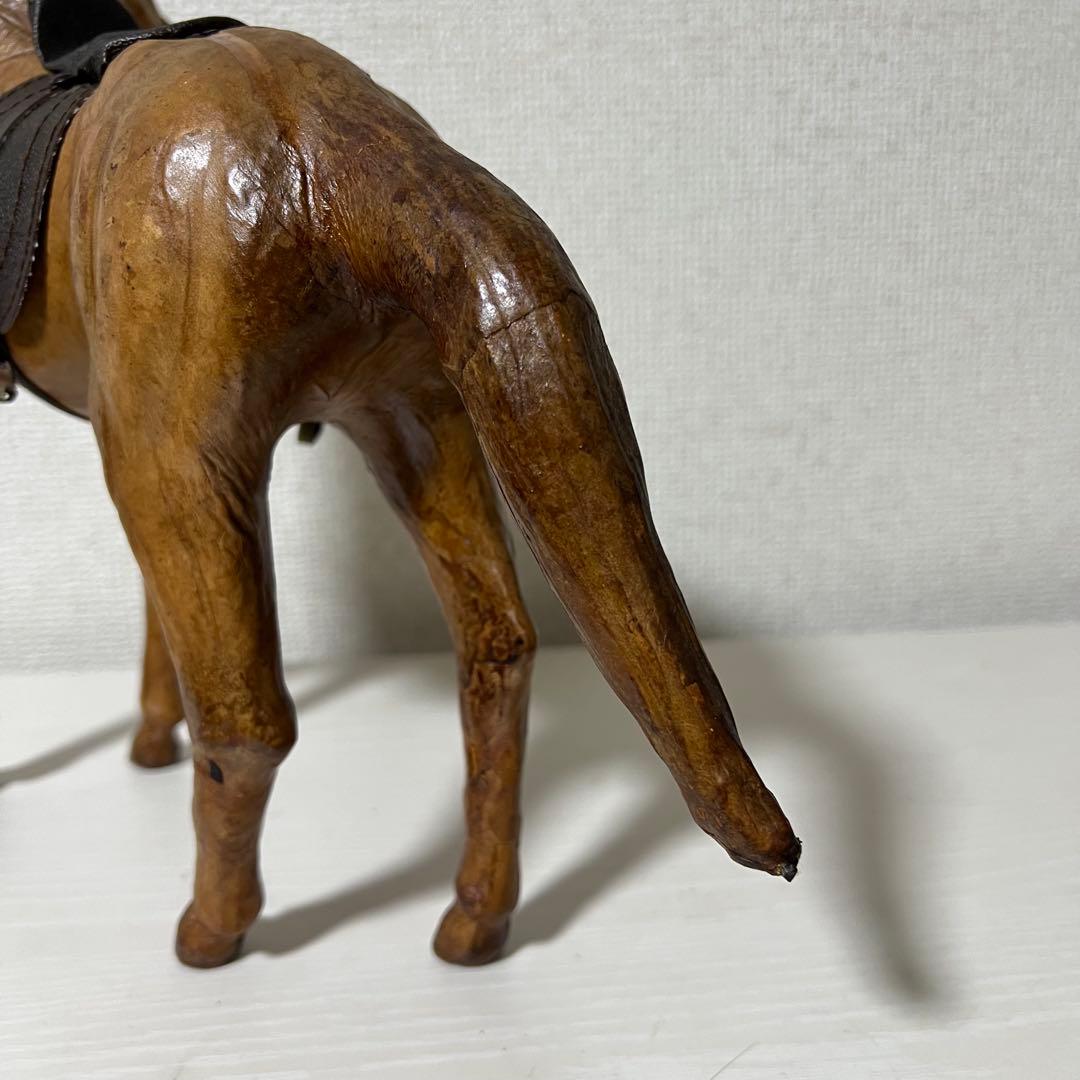 馬の置き物　革製　ビィンテージ　　レア