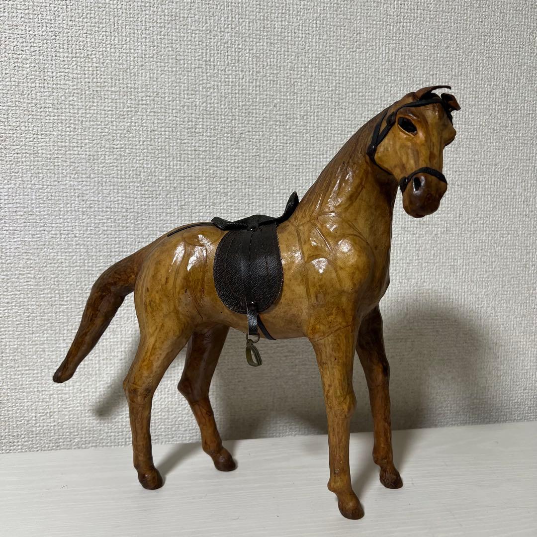 馬の置き物　革製　ビィンテージ　　レア