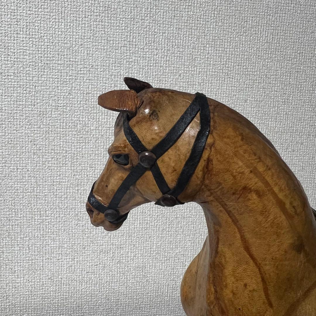 馬の置き物　革製　ビィンテージ　　レア