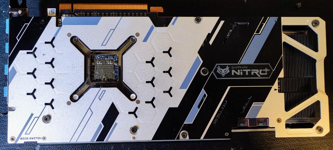 グラフィックボード・グラボ・ビデオカード Sapphire NITRO+ Radeon RX 5700 XT 8GB