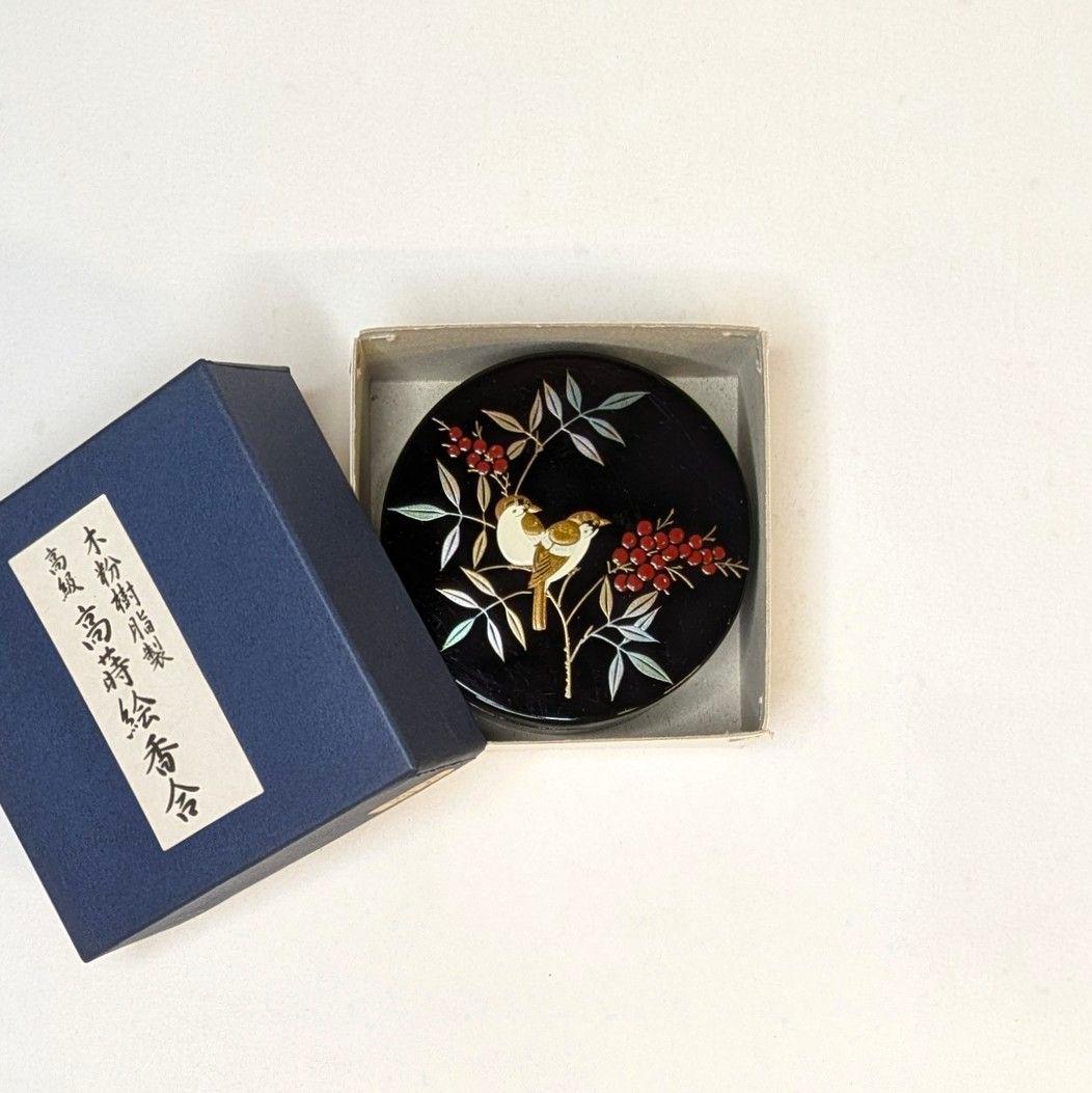 【フォロー割・新品】 香合　南天　木粉樹脂製　高蒔絵香合　内金