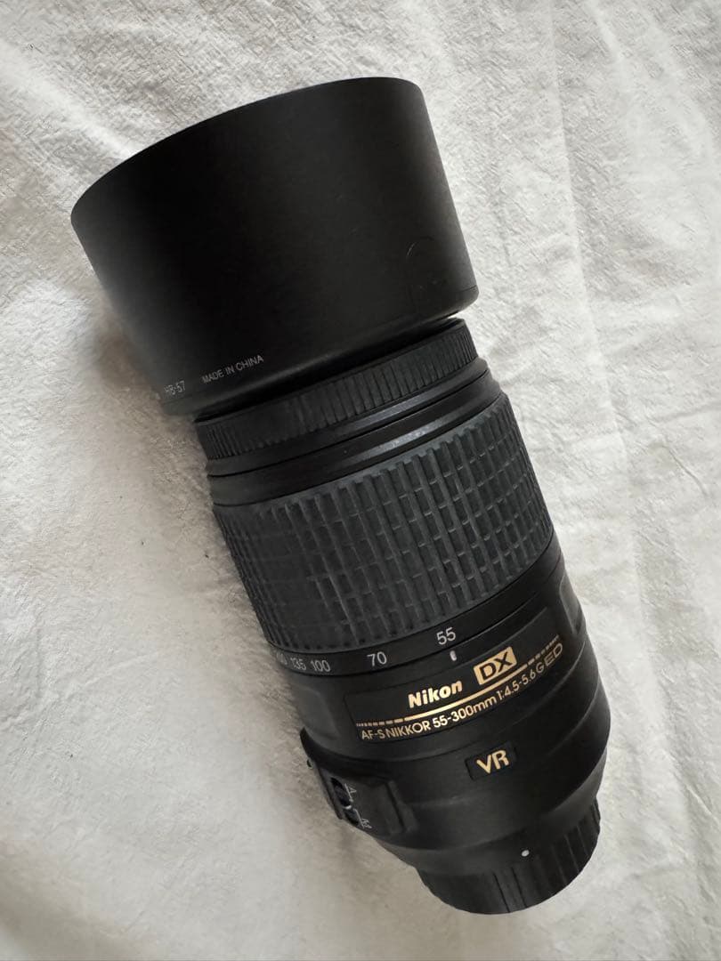 Nikon D5500 ダブルズームキット デジタル一眼レフカメラ